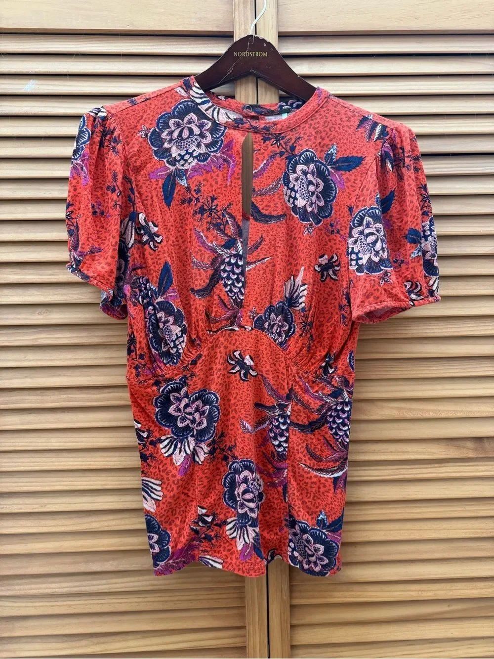 Free People Floral short sleeve Top size medium